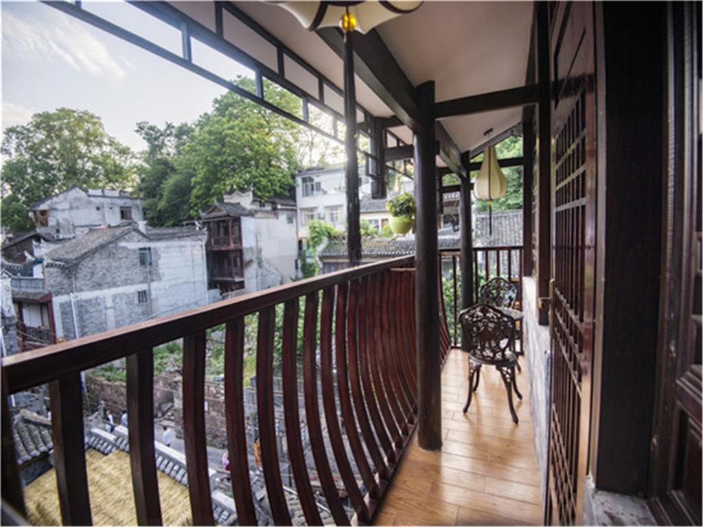 Oriental Inn Phoenix Puyuan Branch Fenghuang Luaran gambar