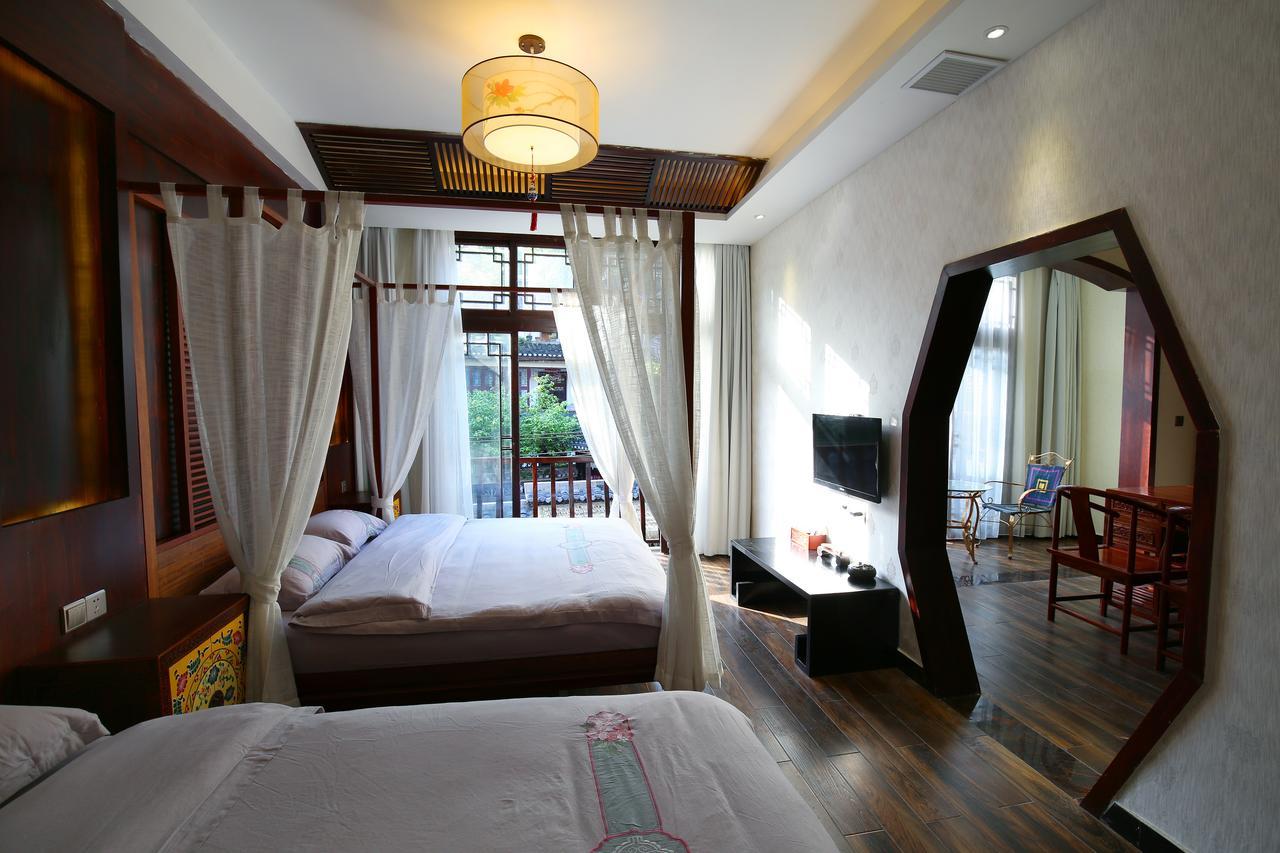 Oriental Inn Phoenix Puyuan Branch Fenghuang Luaran gambar