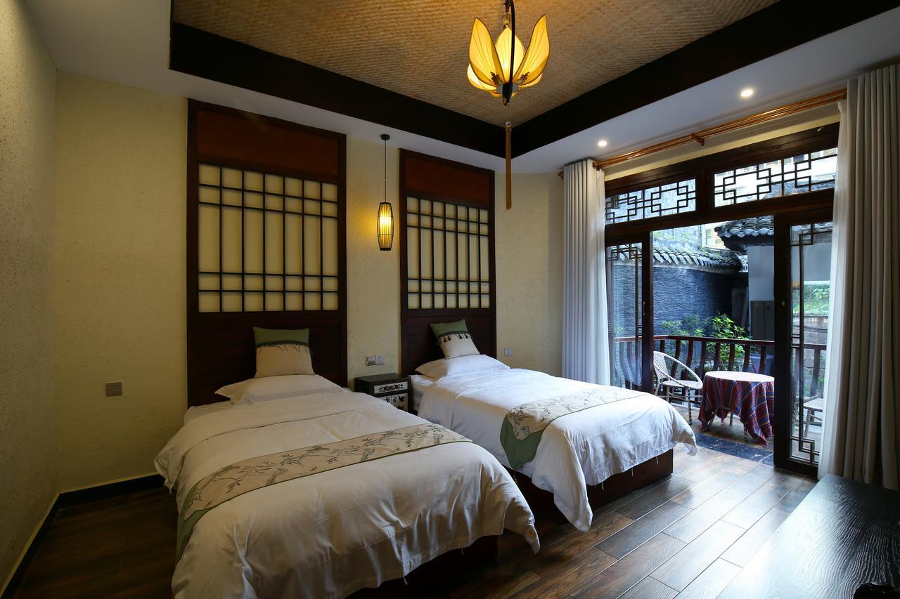 Oriental Inn Phoenix Puyuan Branch Fenghuang Luaran gambar